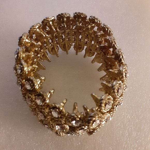 Gold Tone with Rhinestone Stretch Bracelet - Picture 5 of 5